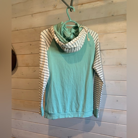 & | Mint To Be Doublehood Sweater - Picture 5 of 9